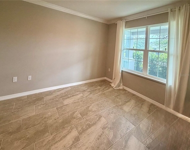 293 Jackson Loop - Photo Thumbnail 2