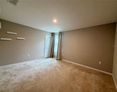 293 Jackson Loop - Photo Thumbnail 17