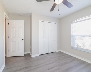 602 Elfrida Way - Photo Thumbnail 10