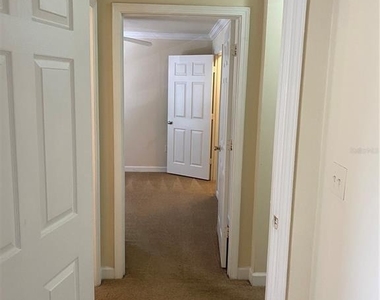 18123 Sterling Gate Circle - Photo Thumbnail 43