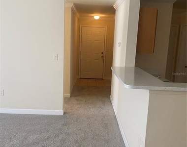 18123 Sterling Gate Circle - Photo Thumbnail 18