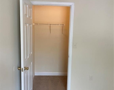 18123 Sterling Gate Circle - Photo Thumbnail 41
