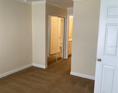18123 Sterling Gate Circle - Photo Thumbnail 65