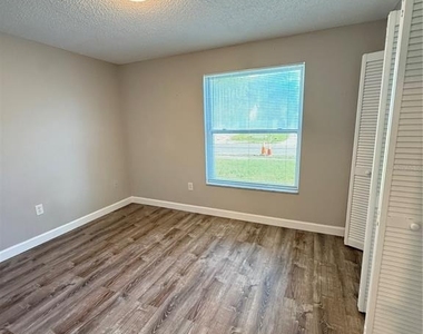 7316 Ivory Terrace - Photo Thumbnail 8