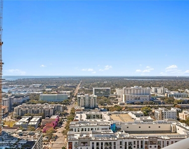400 Central Avenue - Photo Thumbnail 6