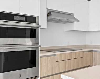 400 Central Avenue - Photo Thumbnail 16