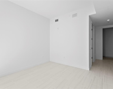 400 Central Avenue - Photo Thumbnail 44
