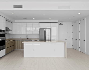 400 Central Avenue - Photo Thumbnail 15