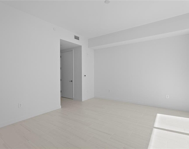 400 Central Avenue - Photo Thumbnail 28