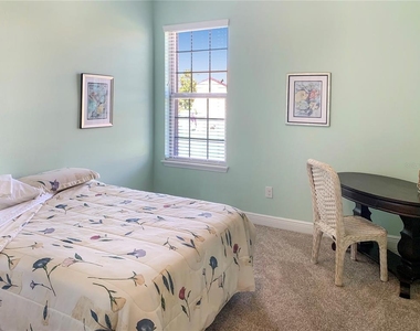 5472 Sunset Falls Drive - Photo Thumbnail 9