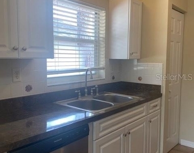 2779 Cypress Drive - Photo Thumbnail 5