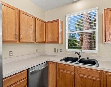 13710 Forest Lake Drive - Photo Thumbnail 12