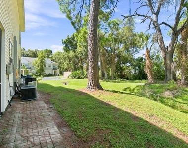 13710 Forest Lake Drive - Photo Thumbnail 26