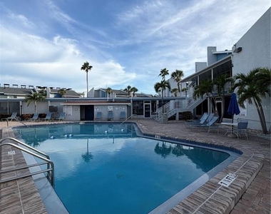 230 Medallion Boulevard - Photo Thumbnail 25
