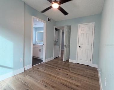 230 Medallion Boulevard - Photo Thumbnail 17