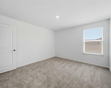 9820 Feaster Drive - Photo Thumbnail 29