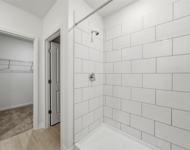 9820 Feaster Drive - Photo Thumbnail 17