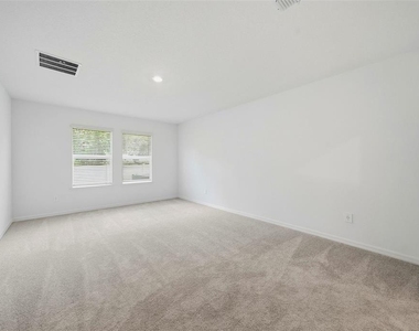 9820 Feaster Drive - Photo Thumbnail 13