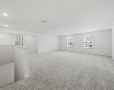 9820 Feaster Drive - Photo Thumbnail 23