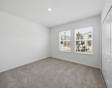 9820 Feaster Drive - Photo Thumbnail 19
