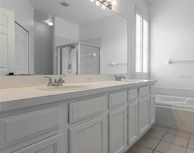 18120 Palm Breeze Drive - Photo Thumbnail 20