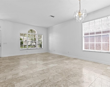 18120 Palm Breeze Drive - Photo Thumbnail 2