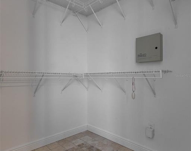 18120 Palm Breeze Drive - Photo Thumbnail 16
