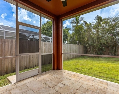 18120 Palm Breeze Drive - Photo Thumbnail 30