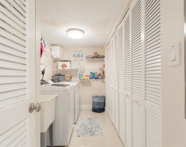 1390 Gulf Boulevard - Photo Thumbnail 20