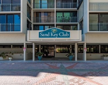 1390 Gulf Boulevard - Photo Thumbnail 37