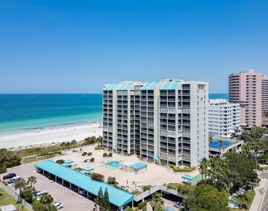 1390 Gulf Boulevard - Photo Thumbnail 2