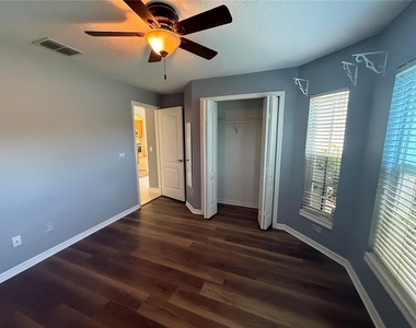 219 Bay Arbor Boulevard - Photo Thumbnail 36