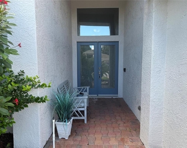 219 Bay Arbor Boulevard - Photo Thumbnail 3