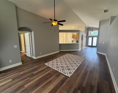 219 Bay Arbor Boulevard - Photo Thumbnail 16