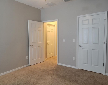 5525 White Marlin Court - Photo Thumbnail 23