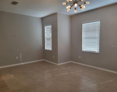 5525 White Marlin Court - Photo Thumbnail 15