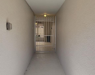 5525 White Marlin Court - Photo Thumbnail 1