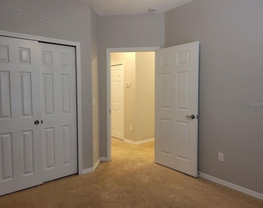 5525 White Marlin Court - Photo Thumbnail 30