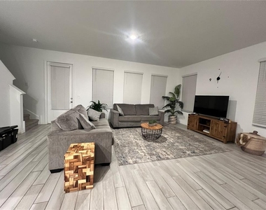 844 Benoi Drive - Photo Thumbnail 41