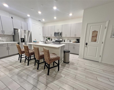 844 Benoi Drive - Photo Thumbnail 22