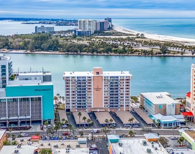 675 S Gulfview Boulevard - Photo Thumbnail 1