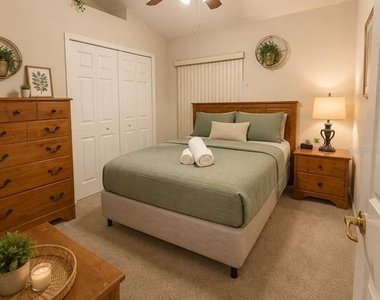 2555 Oneida Loop - Photo Thumbnail 5