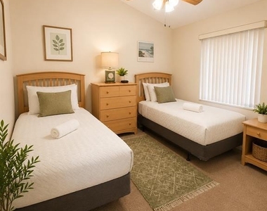 2555 Oneida Loop - Photo Thumbnail 6