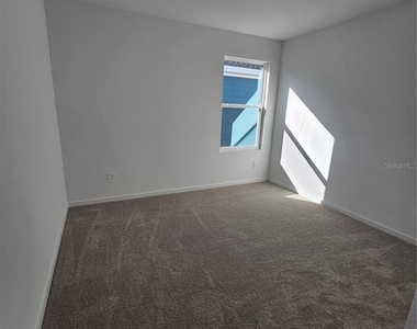 506 Oakcreek - Photo Thumbnail 18