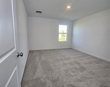 506 Oakcreek - Photo Thumbnail 31