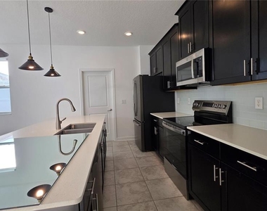 11883 Pulitzer Place - Photo Thumbnail 9