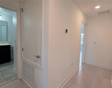 11883 Pulitzer Place - Photo Thumbnail 26