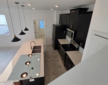 11883 Pulitzer Place - Photo Thumbnail 43
