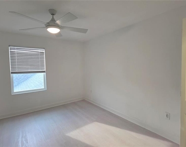 11883 Pulitzer Place - Photo Thumbnail 22