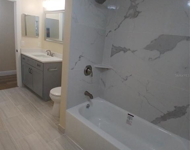 181 Guaymas Drive - Photo Thumbnail 14
